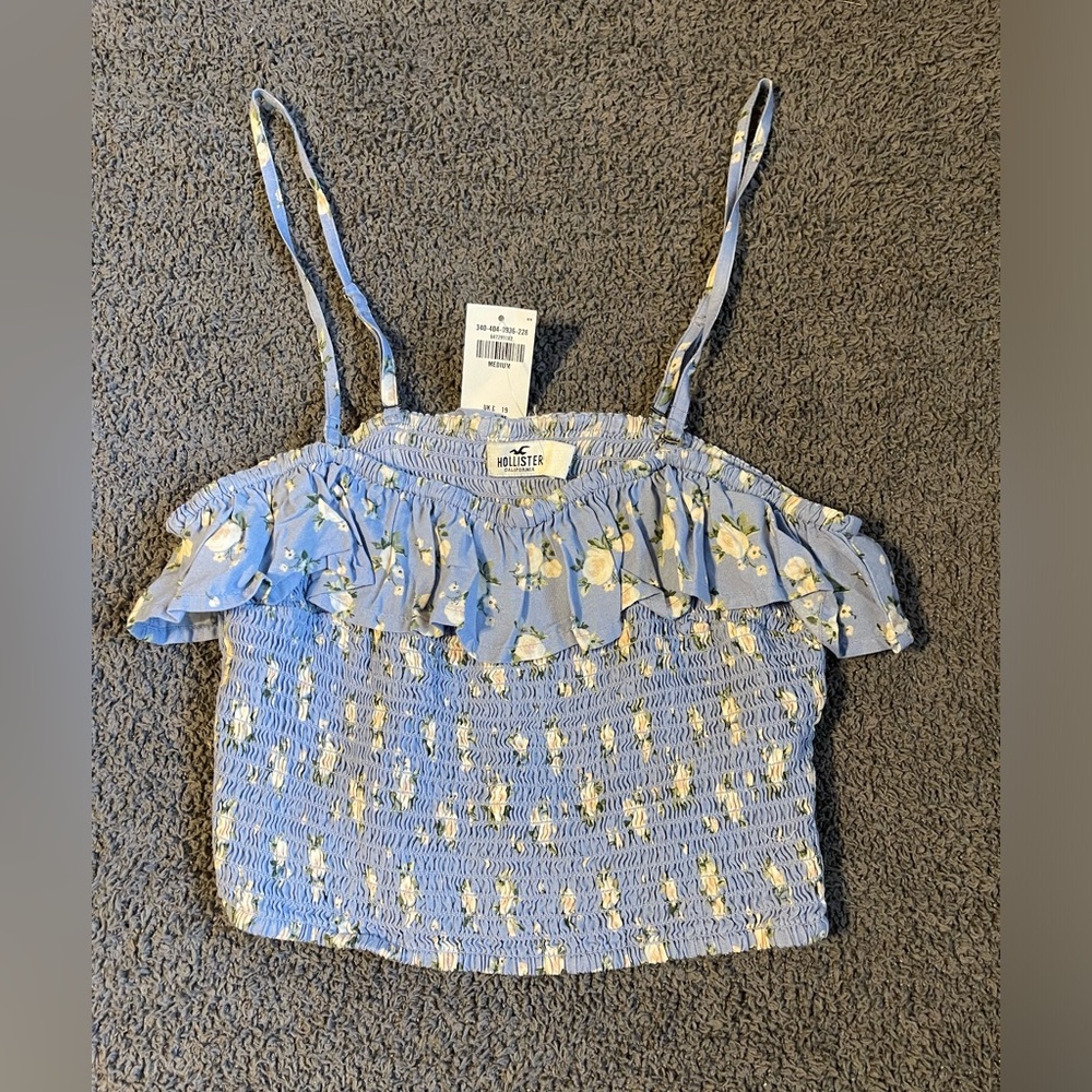 Brand new Hollister top